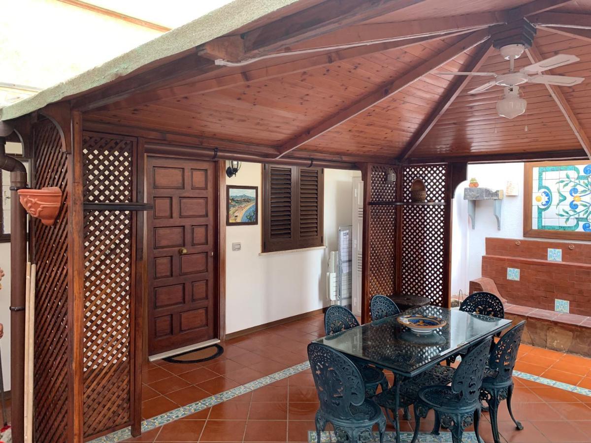 Casa Vacanza Nina Μιλάτσο Εξωτερικό φωτογραφία