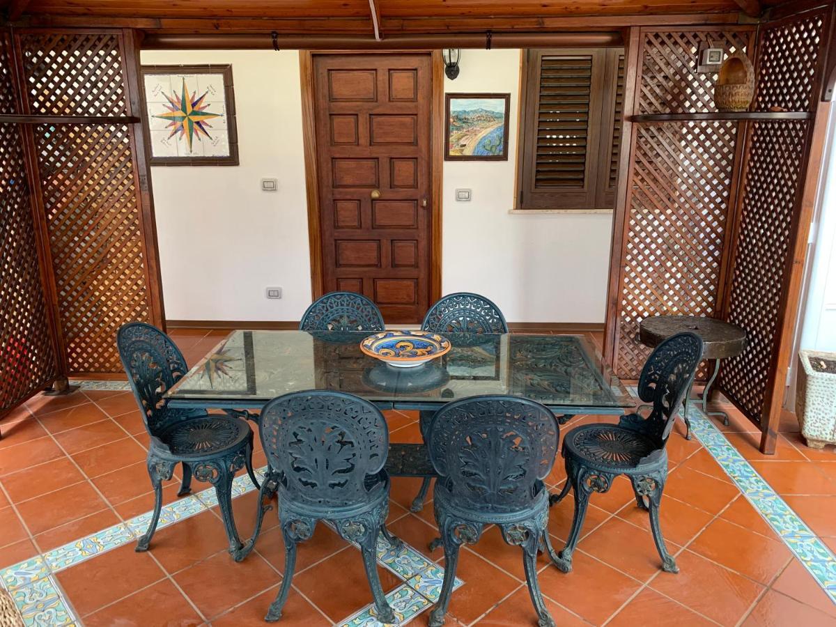 Casa Vacanza Nina Μιλάτσο Εξωτερικό φωτογραφία