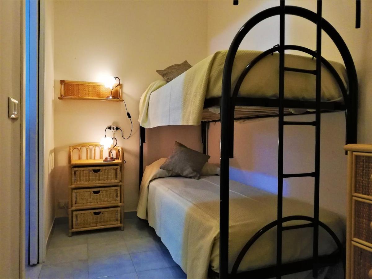 Casa Vacanza Nina Μιλάτσο Εξωτερικό φωτογραφία