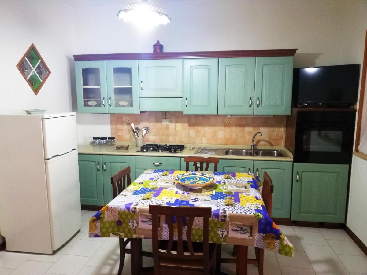 Casa Vacanza Nina Μιλάτσο Εξωτερικό φωτογραφία